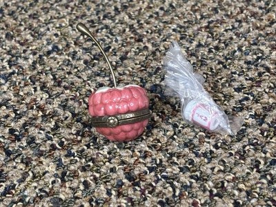 VTG PHB Porcelain Hinged Trinket Box Midwest Cannon Raspberry & Jam Jar
