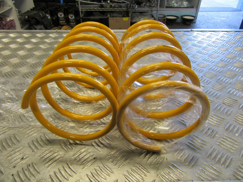 HOLDEN COMMODORE VG VP VR VS VT VX VY VZ KHFL-47SSL FRONT KING SPRINGS COILS - image 2 of 2