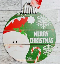 Merry Christmas Santa Green Round Hanging Wall Sign Christmas Décor 10" MDF