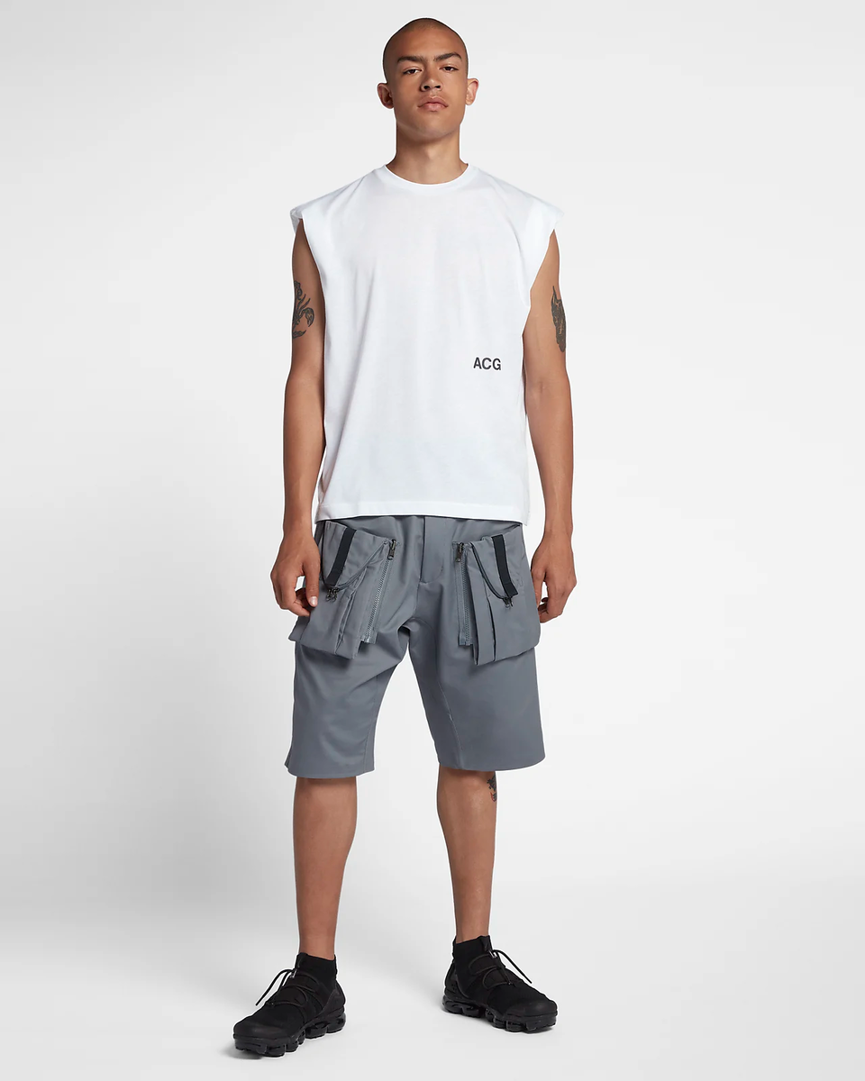 Nike Errolson Hugh X NikeLab ACG Deploy Cargo Short M | eBay Nike Errolson Hugh X NikeLab ACG Deploy Cargo Short M | eBay