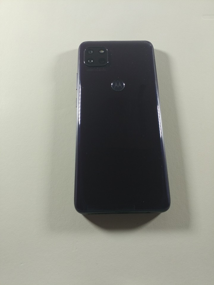 Degoogled Motorola One 5G Ace 128GB LineageOS MicroG Unlocked Phone