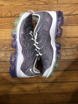 vapormax plus grid print