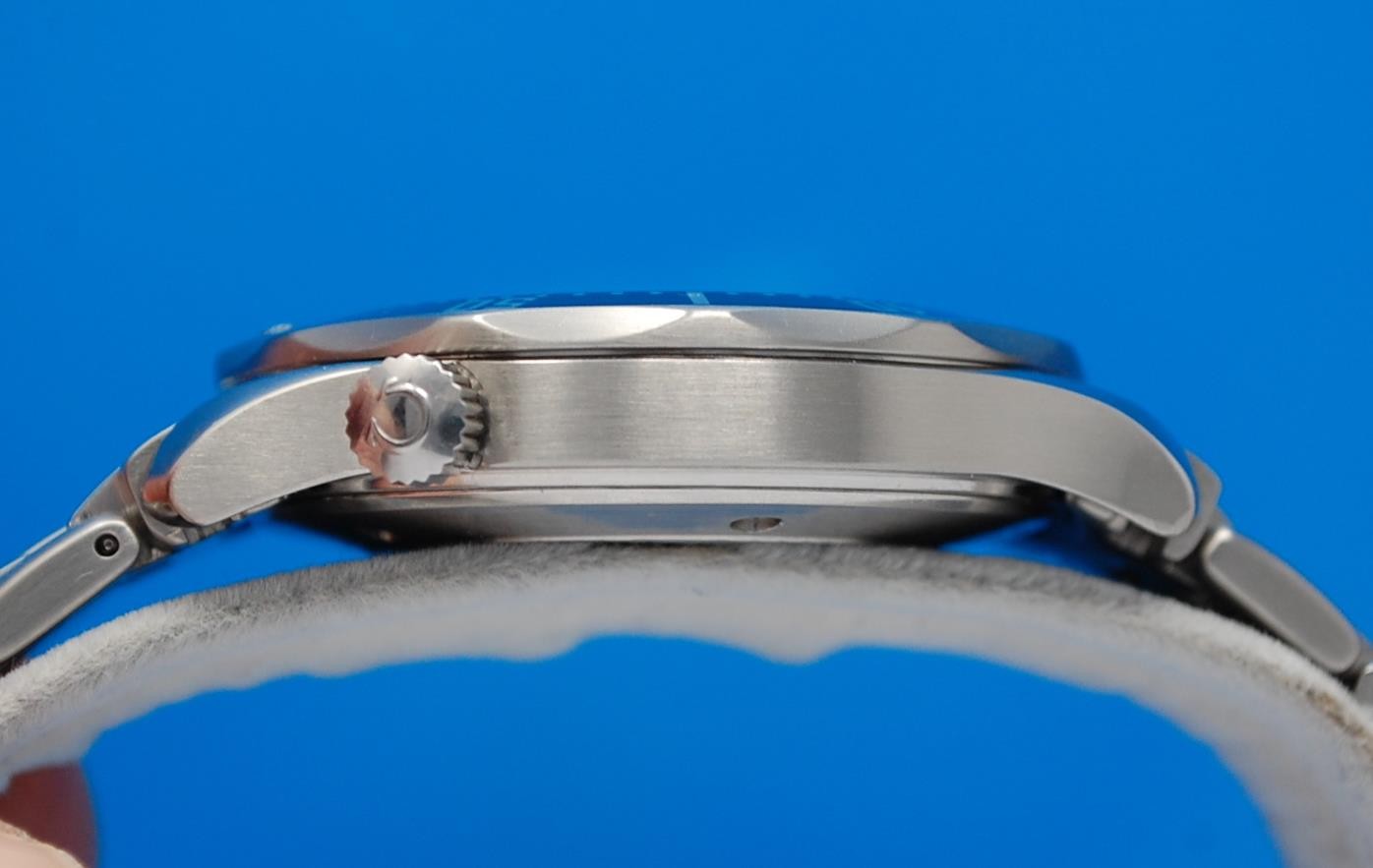 Mens Omega Seamaster Co-Axial Chronometer watch - Blue Dial - 41MM - 2220.80 image 3