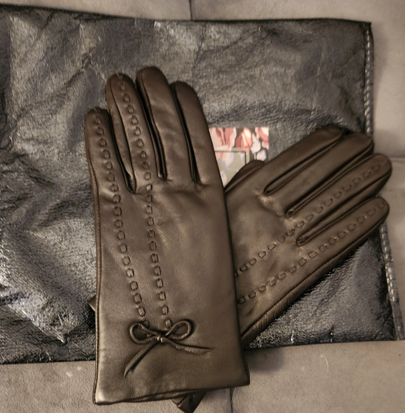 YISEVEN Leather Gloves Brown Women's 7.5 with bow detail
