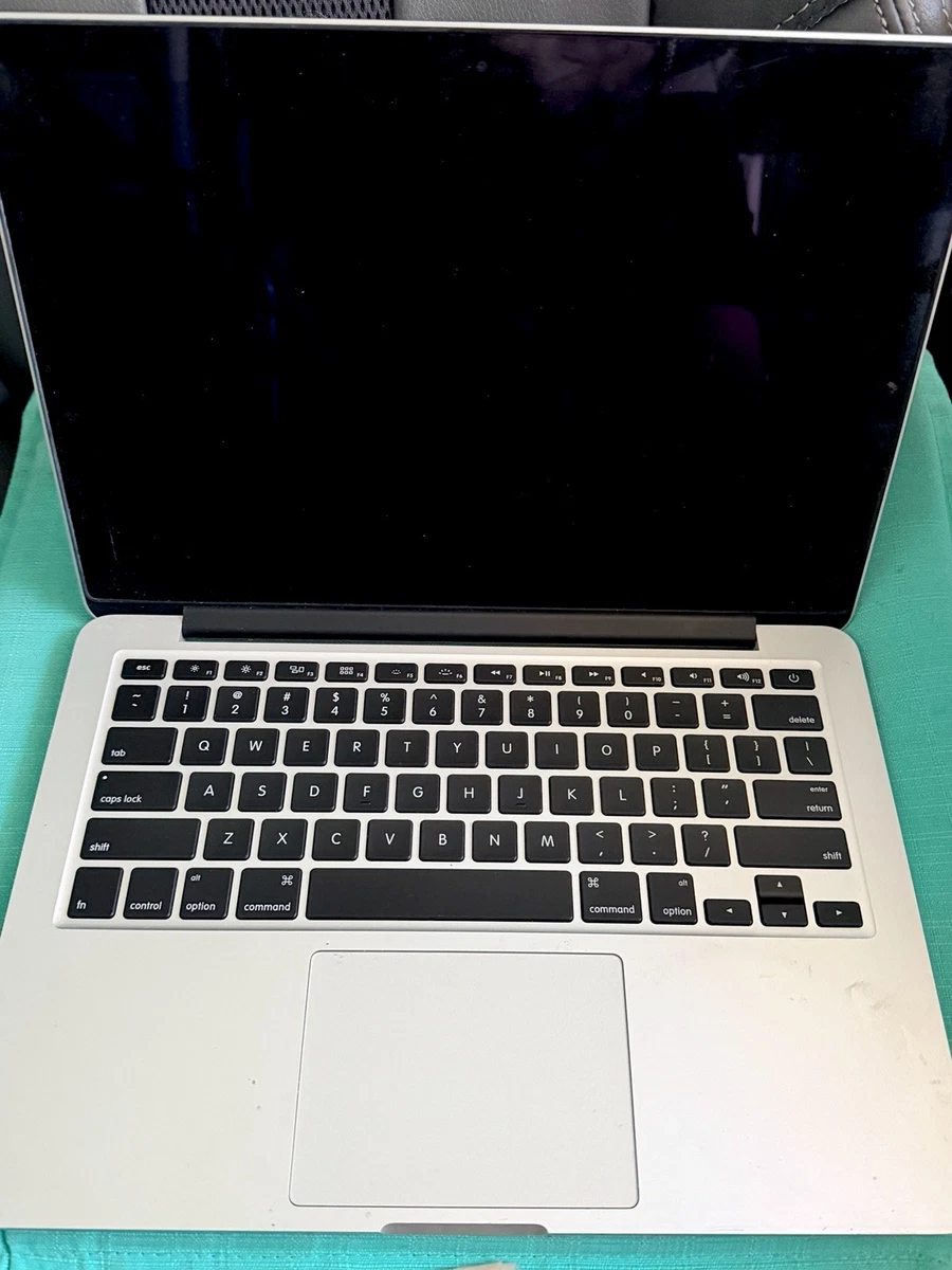 MacBook Pro Mac OS X 10.7, Lion 2011 Released Just Listed 2026