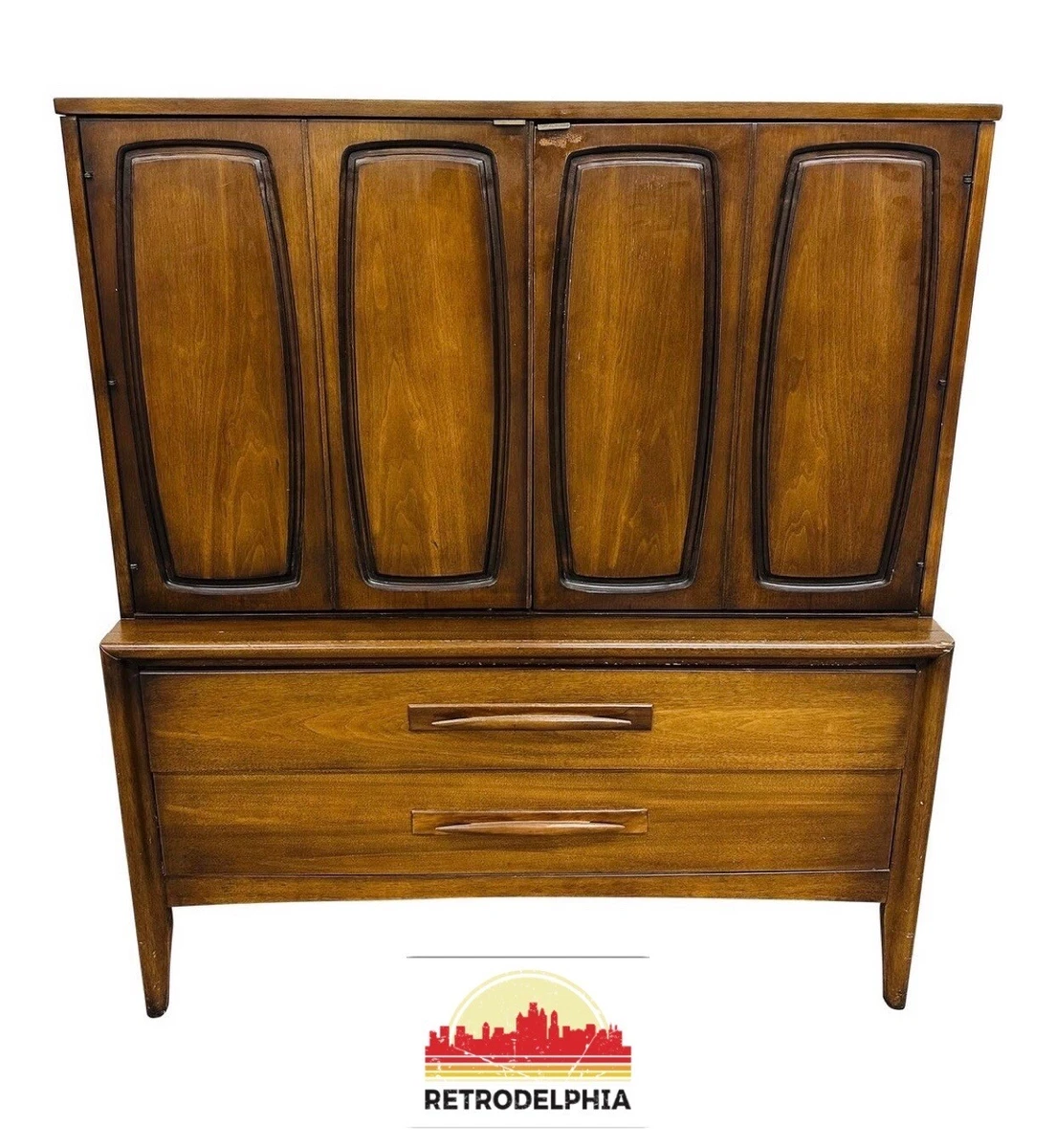 Broyhill emphasis gentleman's chest deals