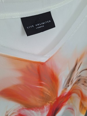 Live Unlimited London White Floaty Chiffon Dressy Top UK 18