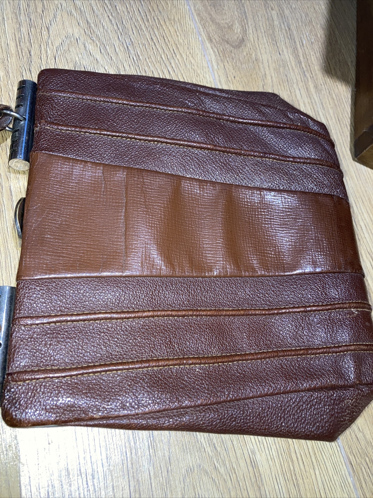 True Vintage Art Deco Brown/Chrome 1930s Top Handle Bag 7