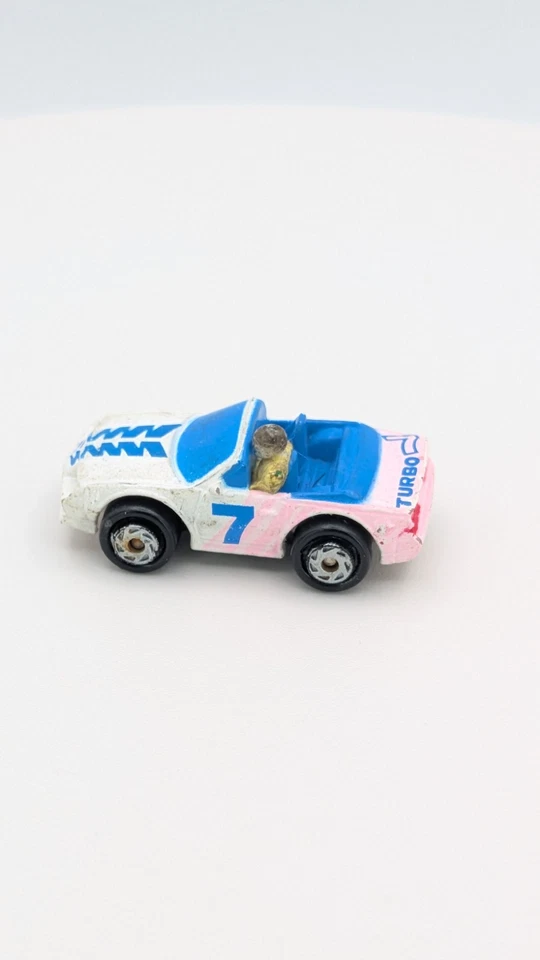 Micro Machines 1992 Chevrolet Camaro #7 Pink Drivers Collection - Image 2 of 4