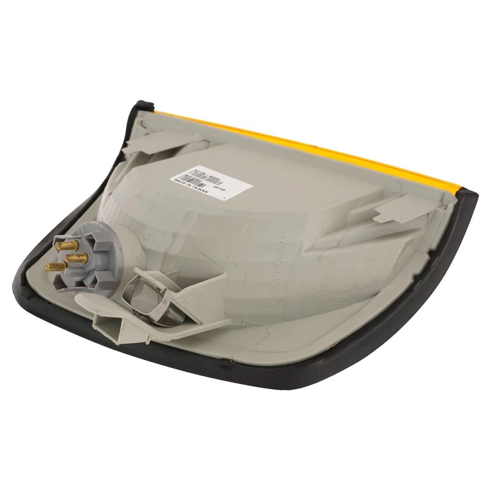 Left Corner Light Driver Side Fits 90-07 Freightliner 86-93 Mercedes-Benz - Image 3 of 4