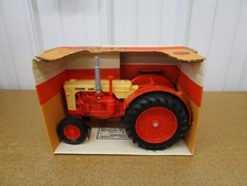 Case 600 tractor ERTL 1/16 box diecast toy farm 289 Z