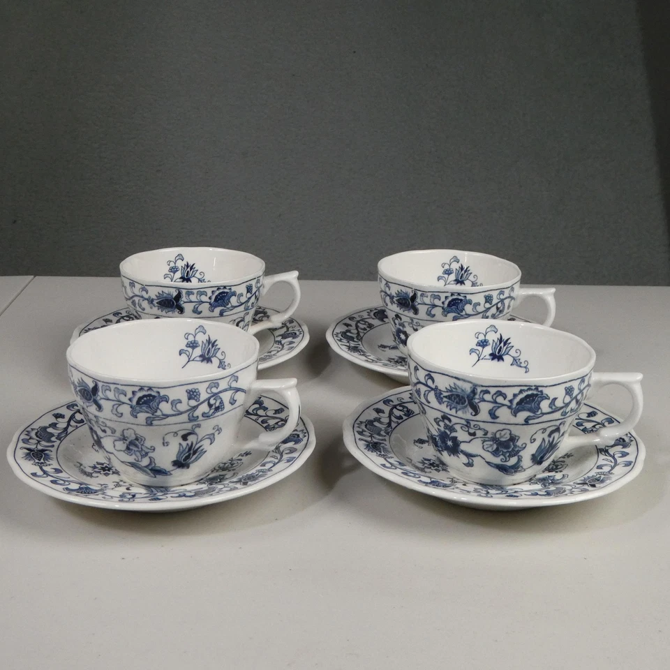 Juego de 4 tazas y platillos de té de porcelana floral azul Nikko Double Phoenix Japón Foto 2 de 4