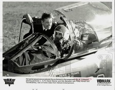 1991 Press Photo David Warner and Dirk Benedict in "Blue Tornado" Movie