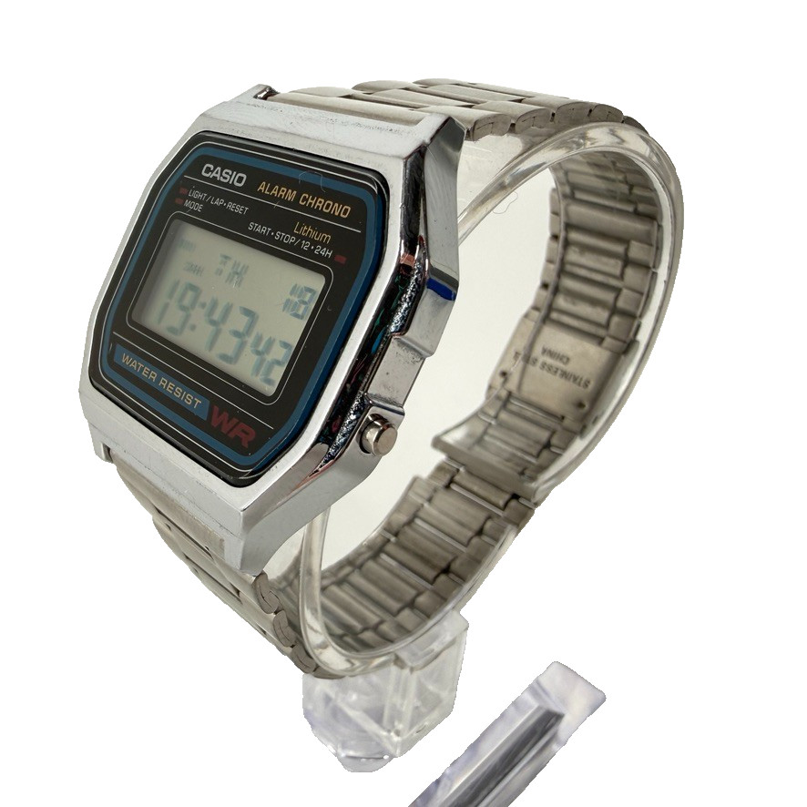 Casio A158W Digital Alarm Chrono Quartz Stainless Steel Bracelet Watch WORKS