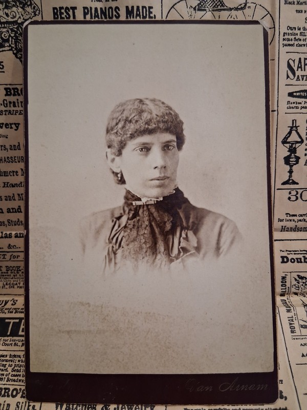 Antique Cabinet Card Victorian Photo Young Woman Van Arnam Troy NY