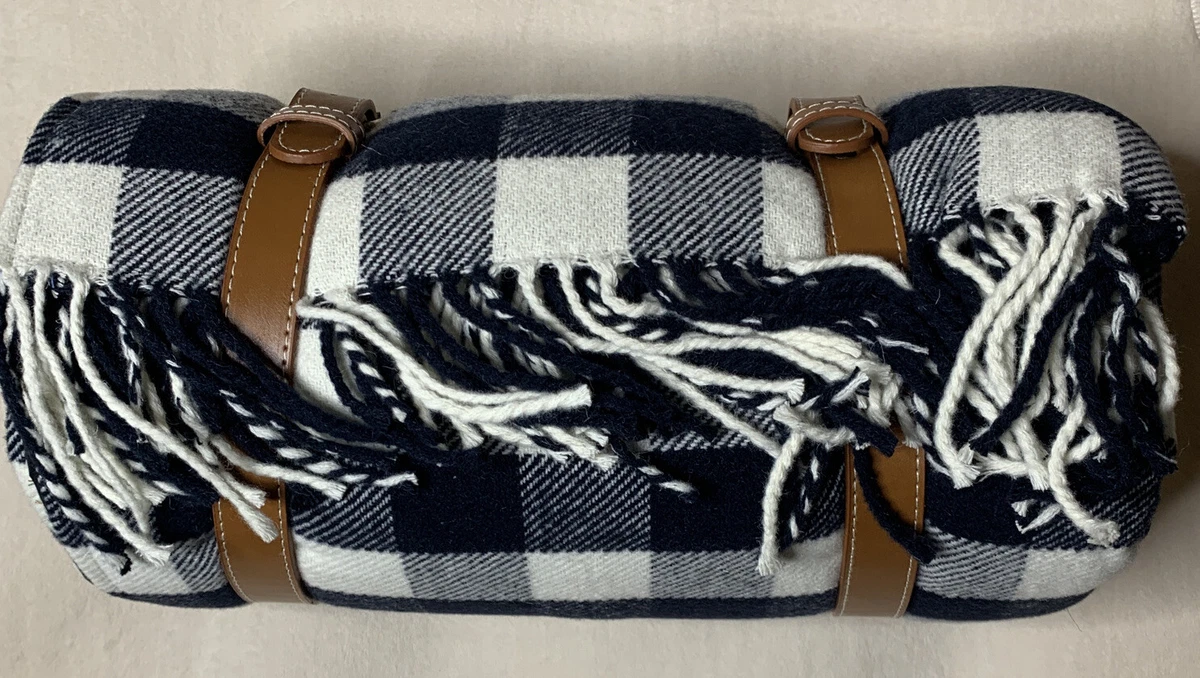 Mark Graham Gingham Waterproof Picnic Blanket 57x71 with 4 Tassels NWOT