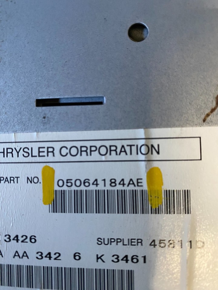 2005 2007 Jeep Dodge Chrysler Screen Display CD Player Satellite Radio