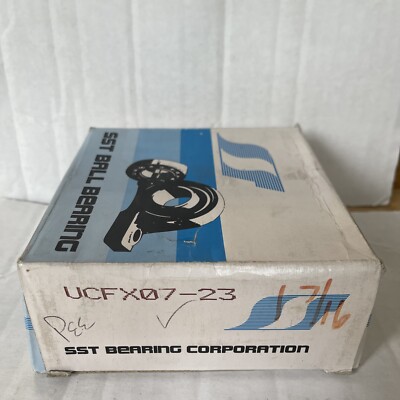 UCFX07-23 1-7/16'' Medium Duty Set Screw 4-Bolt Flange Bearing