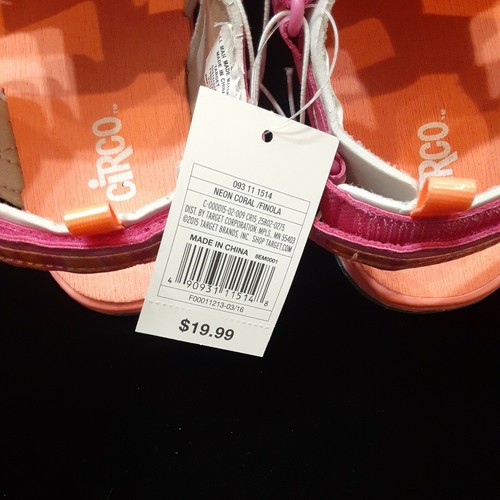 Girl's Sandals / Water / Hiking Shoes Finola Neon Coral Size 3 Circo BNIB - Picture 5 of 7