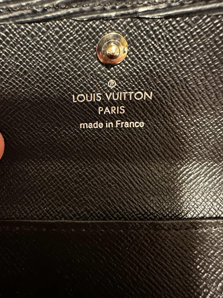 Autêntico Louis Vuitton Epi Key Case Preto Noir Prata Hardware - Imagem 4 de 4