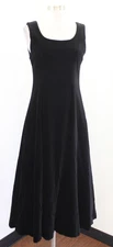Vtg Laura Ashley Black Velvet A Line Flared Midi Dress Size US 6 Sleeveless 
