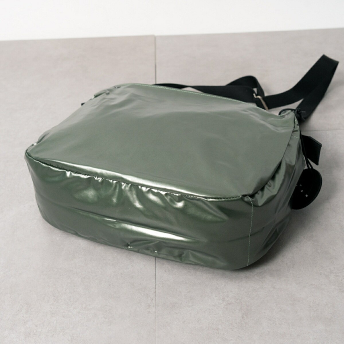 jack gomme shoulder bag LVO MAEL LIGHT lightweight pouch Black or light green