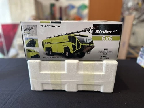 Oshkosh Striker 6x6 Airport Fire Truck 1:50 Scale Die-Cast Model Snozzle NIB