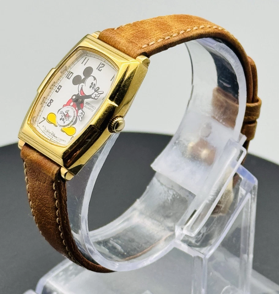 Reloj de cuarzo vintage Seiko Disney para mujer tono dorado Mickey Mouse rectangular tanque Foto 4 de 4