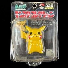 AS-IS 2004 Takara Tomy Pokémon Pikachu No.025 MonColle Monster Collection Figure