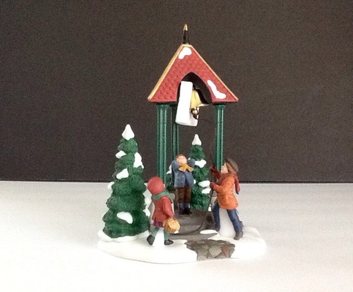Departamento 56 "Campanas de Navidad" Heritage Village pieza de evento especial de colección 1996 retirado - Imagen 9 de 12