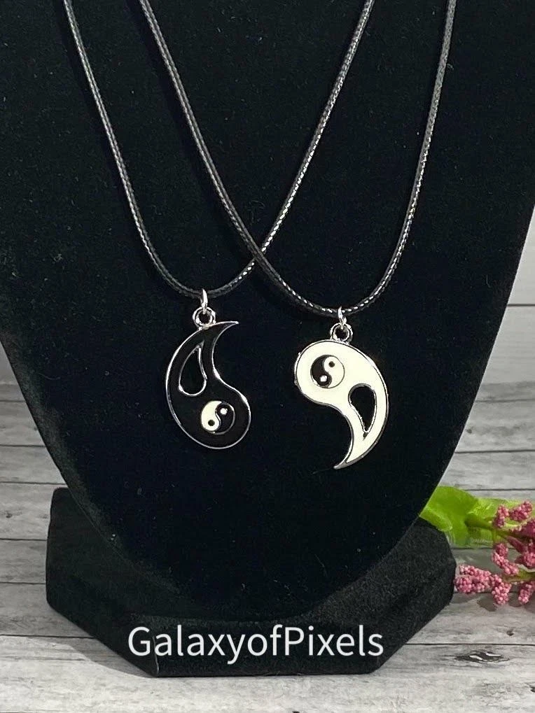 Yin and yang hotsell best friend necklaces