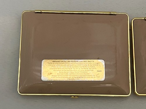 Too Faced Natural Face Blush Bronzer Palette Highlighter and Eye Shadow - Open - Picture 7 of 8