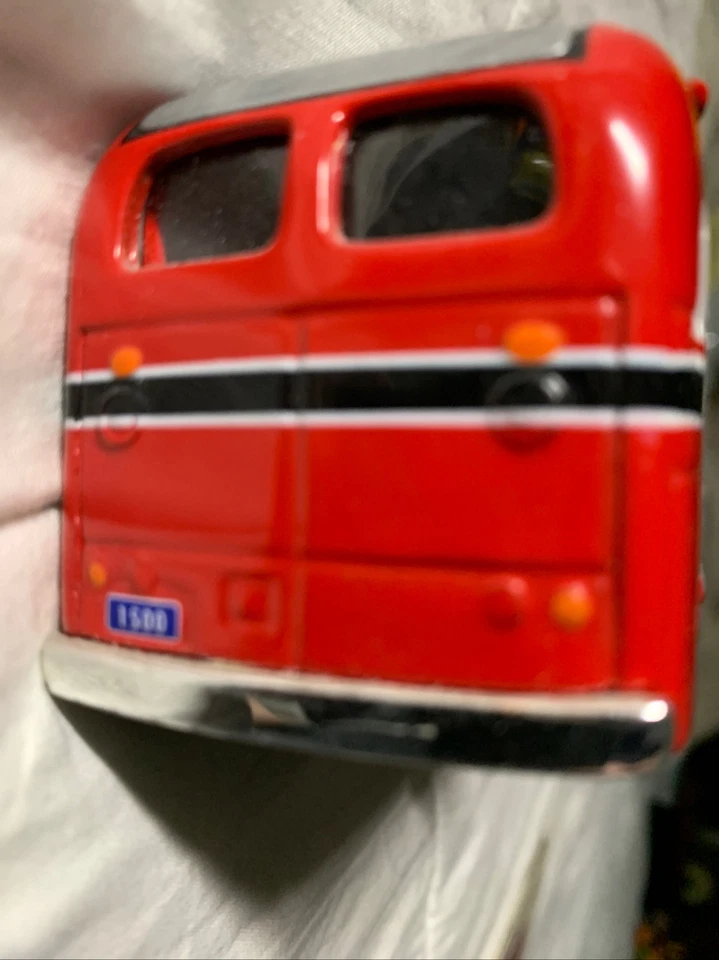 Corgi Classics 54009 New England Transportation Bus GM 4507 Ltd Edition No.6 - Image 3 of 4