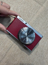 Fujifilm XF1 Compact Digital Camera X Series 12.0MP large aperture 4x zoom 95New