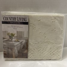 NIP VINYL TABLECLOTH CROCHET LACE 60  x90  Country Living Off White Floral