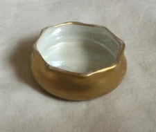 Round/Octagonal Porcelain Open Salt Cellar w/Gold-Painted Exterior
