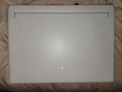 Alienware x17 R1 17.3'' (1TB SSD, Intel Core i7 11th Gen., 2.30 GHz, 16 GB)...
