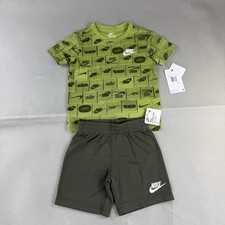 Nike 2-Piece Set Shirt Shorts XS 3-4 Yrs Green Swoosh All Over Print Boys New