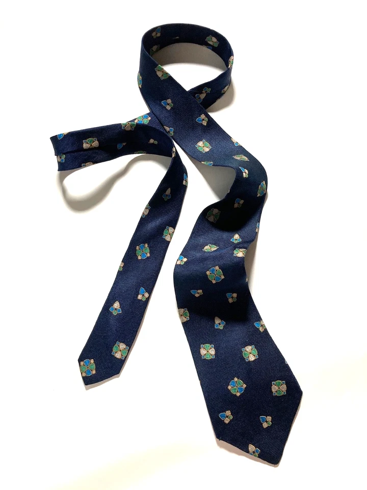 CHANEL VINTAGE JOYERÍA PIEDRA TEJIDA CORBATA CC COCO JACQUARD ALTA GAMA ITALIA AZUL Foto 3 de 4