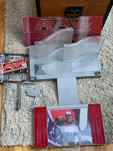 MATTEL WWE RAW SUPERSTAR ENTRANCE STAGE FIGURE PLAYSET ELECTRONIC TITAN TRON