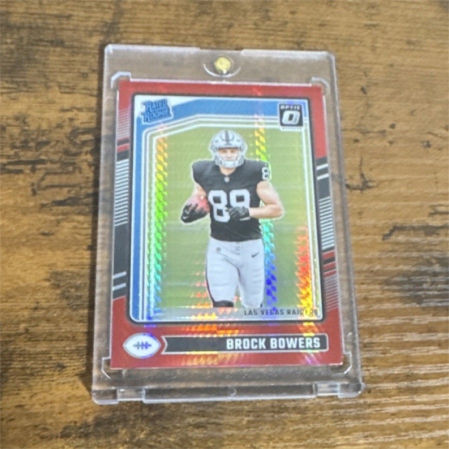 Panini 2024 Donruss Optic Brock Bowers #215 Red Hyper 