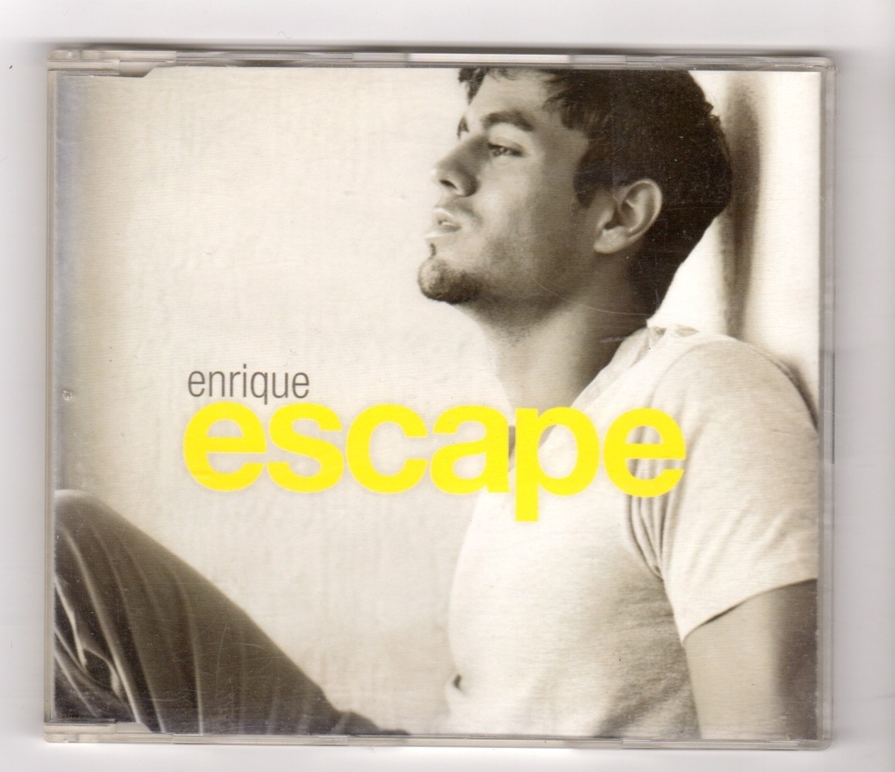 (HX171) Enrique, Escape - 2002 CD