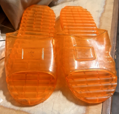 Genuine Bob Barker Orange Shower Jelly Sandals Inmate Jail Prison Issue  Shoes | eBay