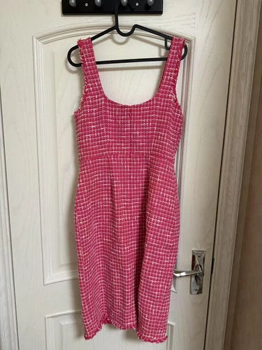 L'AGENCE Aya Tweed Midi Dress Pink/Ivory - Picture 7 of 8