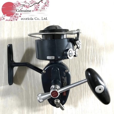 Mitchell 441 Spinning Reel w/Replacement Spool Made in France