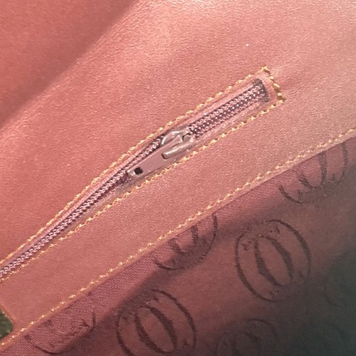 Bolso sin asas CARTIER vintage con logotipo Must de Line Bolso Cluch con solapa Cuero Burdeos - Imagen 16 de 18