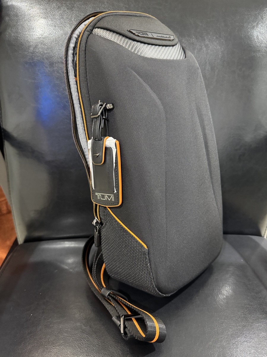 TUMI MCLAREN 