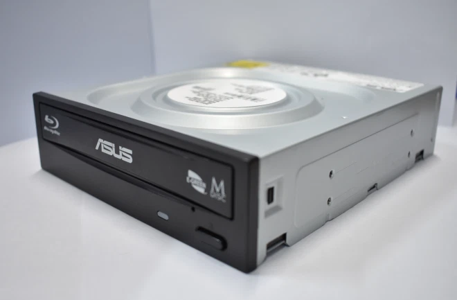 BRAND NEW Asus BW-16D1HT Blu-ray drive firmware - Bild 2 von 3