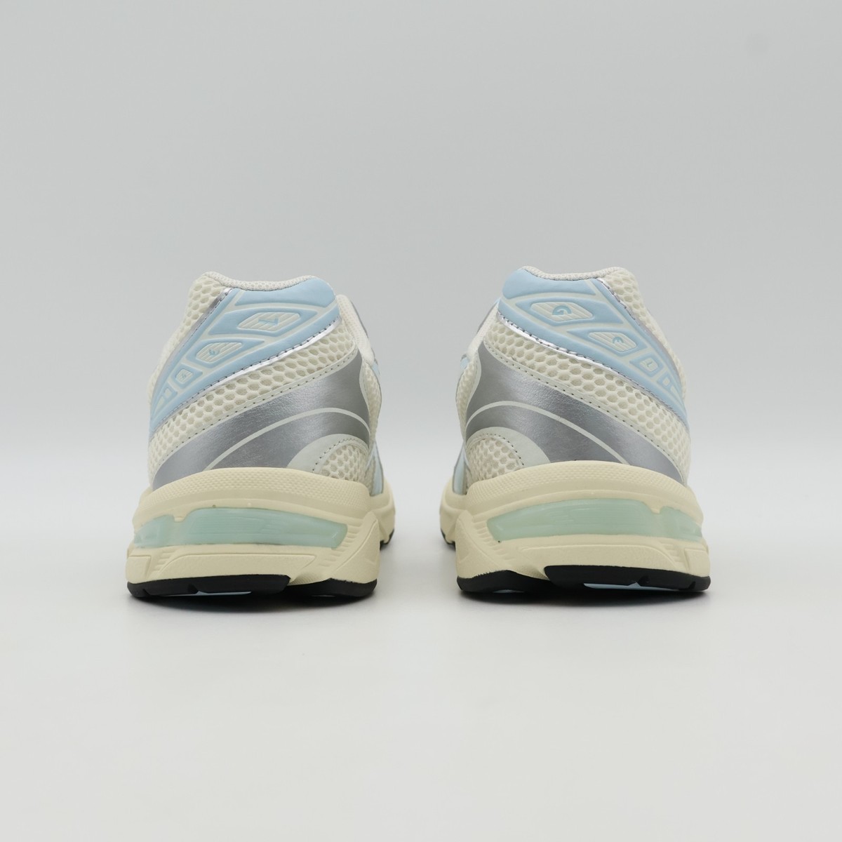 1203A991-100 KITH × Asics Gel-1130 Cream Starlight Blue