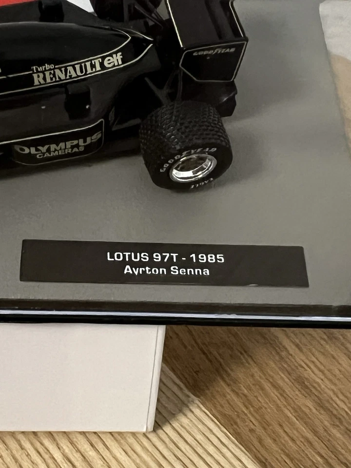 Altaya 1/43 Scale AL15220A - F1 Lotus 97T 1985 - #12 Ayrton Senna - Image 2 of 2